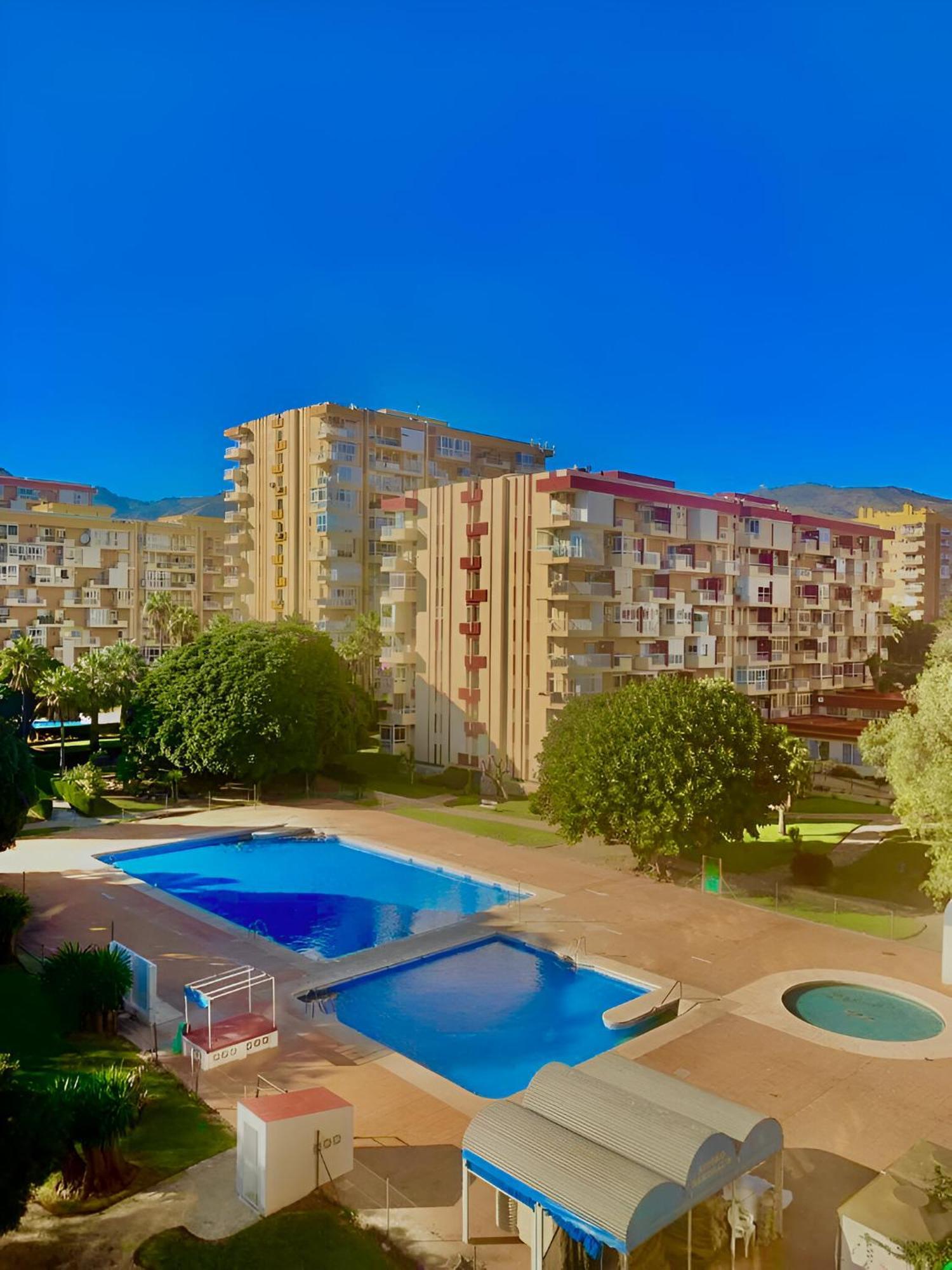 Luxury Suites Sunset Beach Benalmádena Eksteriør bilde